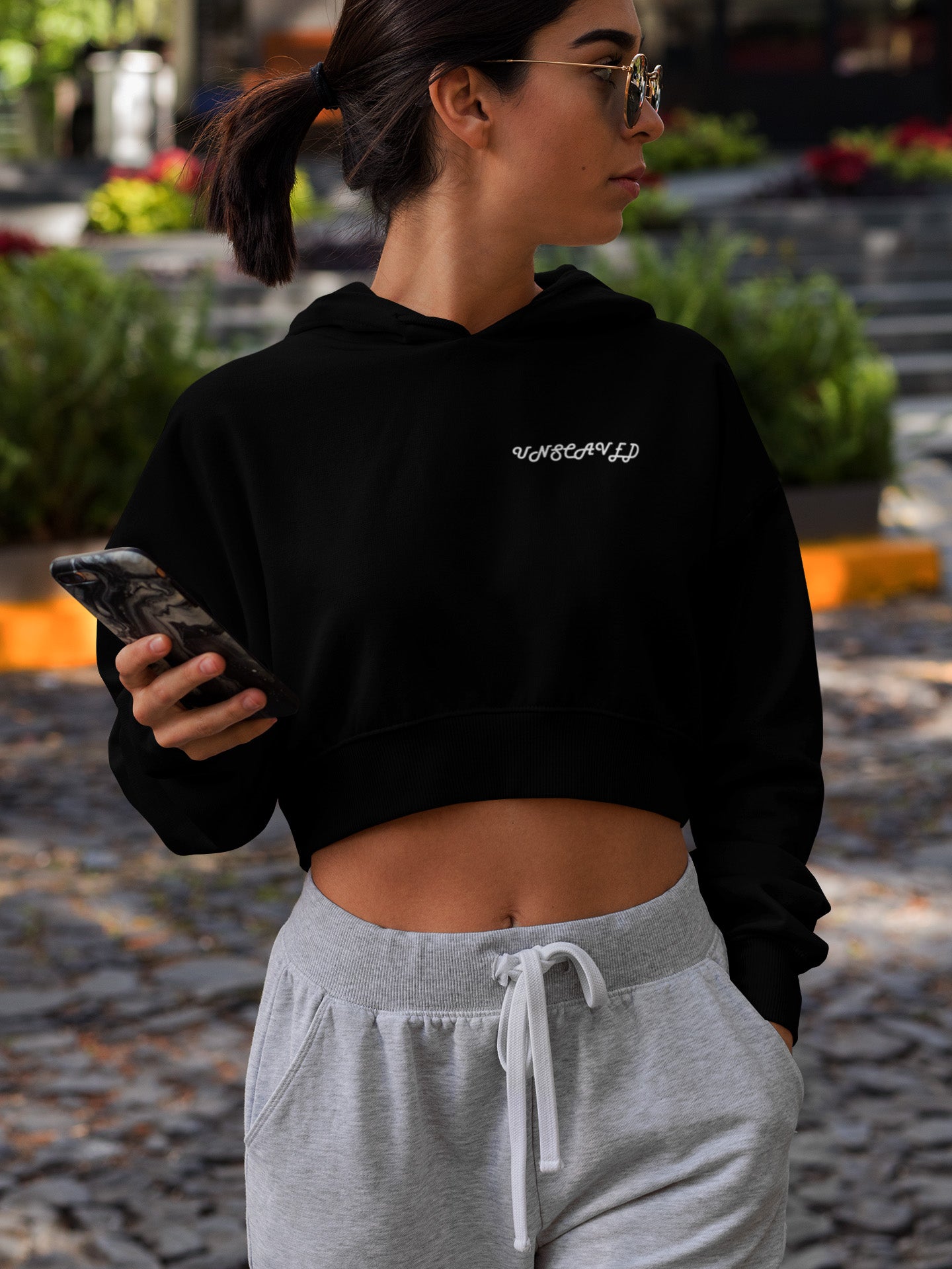 USW117 - ESSENTIAL CROPTOP HOODIE