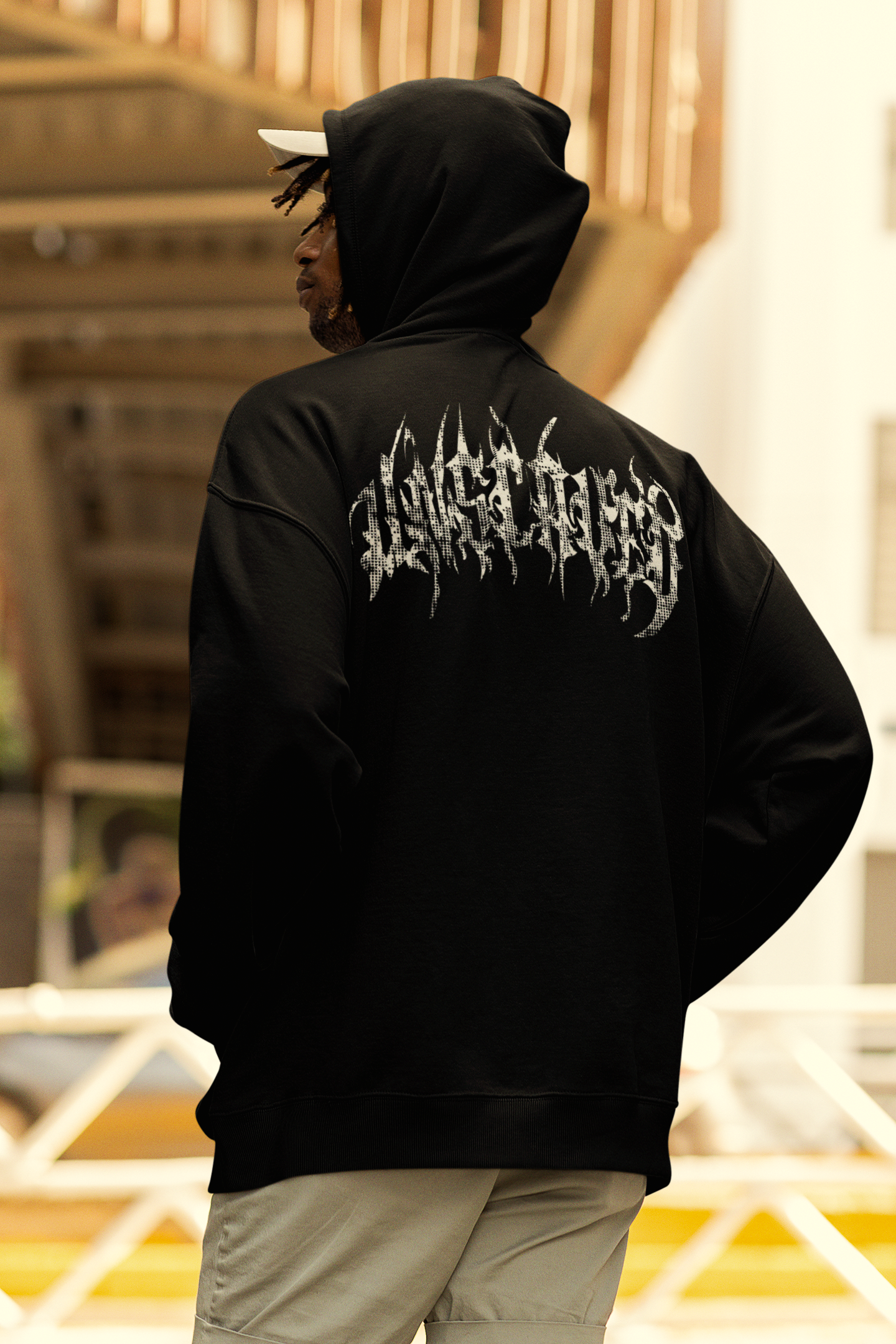 USM125 - ESSENTIAL GRAPHICS HOODIE