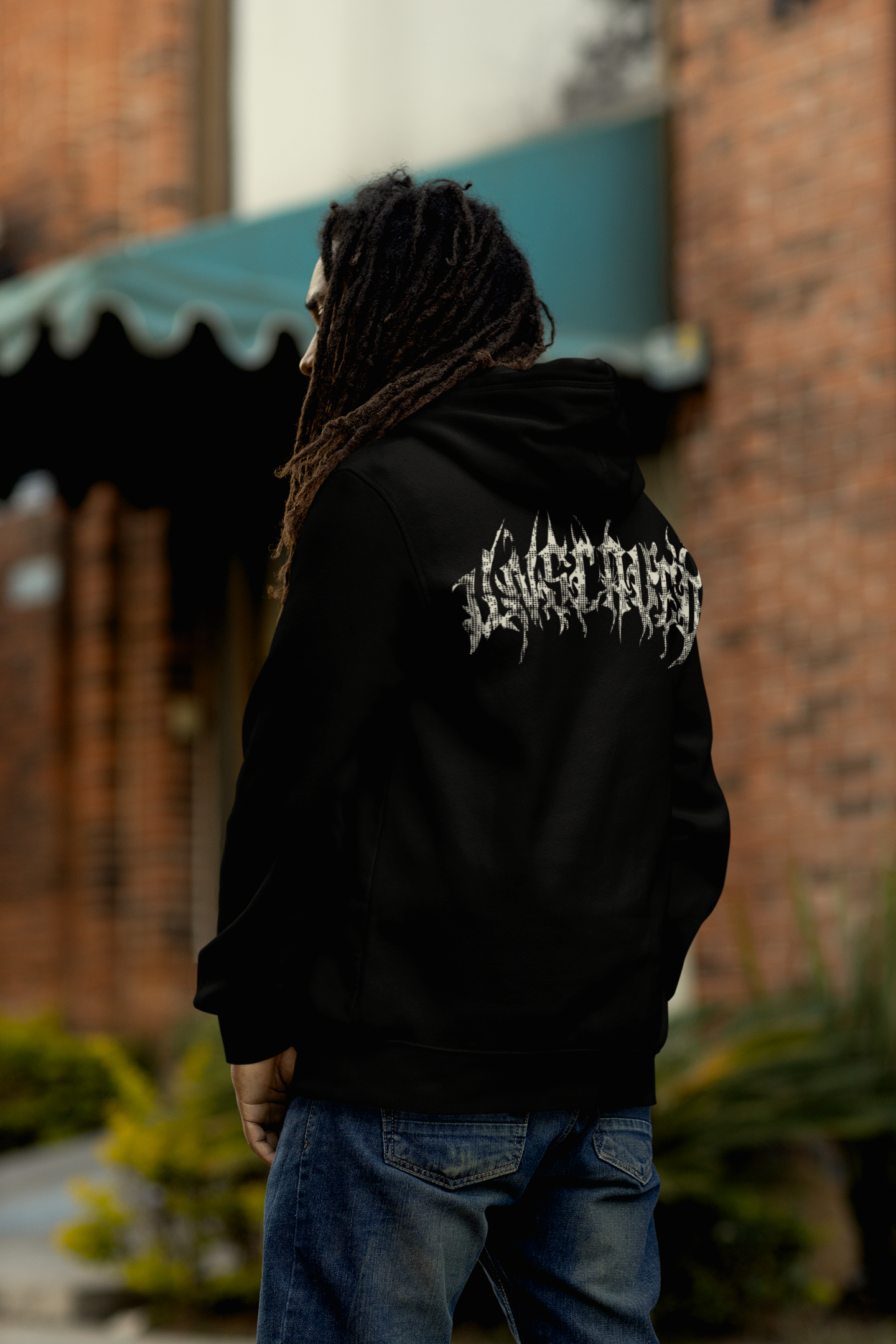 USM125 - ESSENTIAL GRAPHICS HOODIE