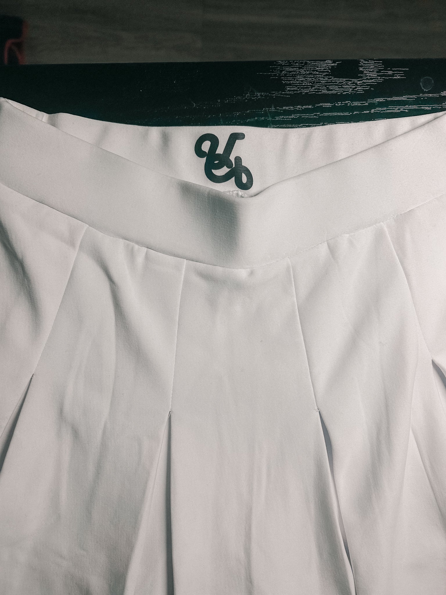 USW135 - UNIVERSITY SKIRT