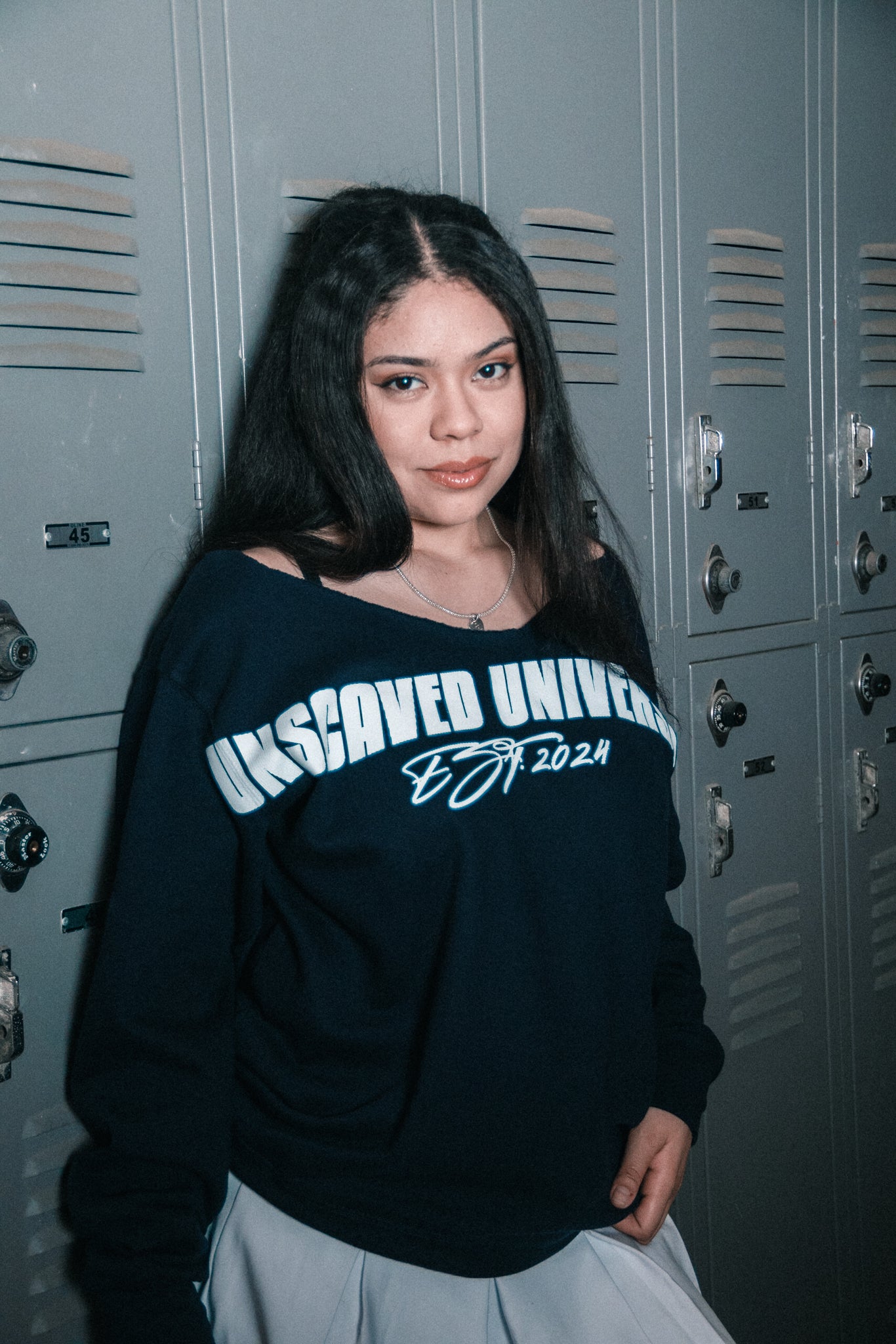 USW133 - UNIVERSITY REBEL SWEATER