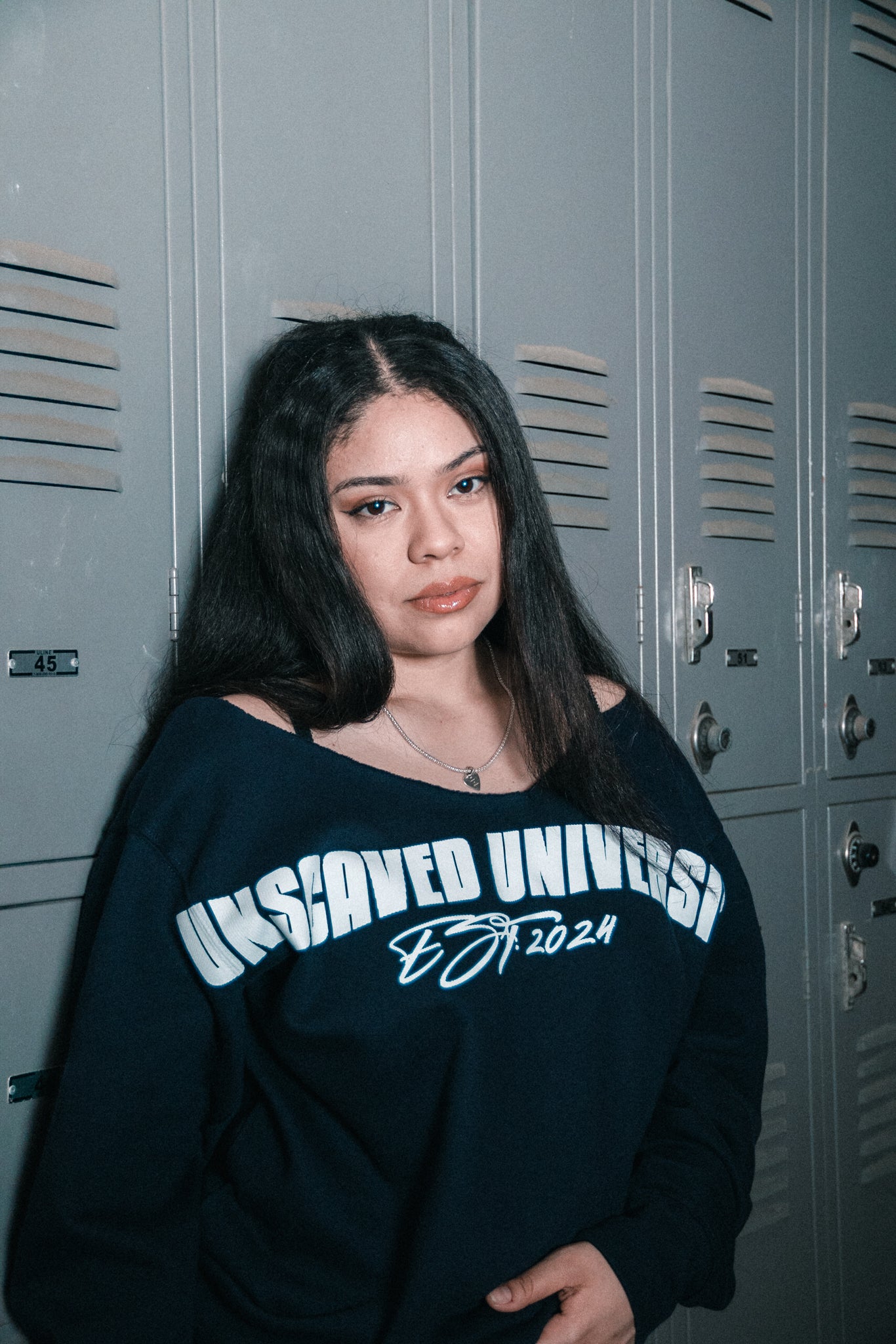 USW133 - UNIVERSITY REBEL SWEATER