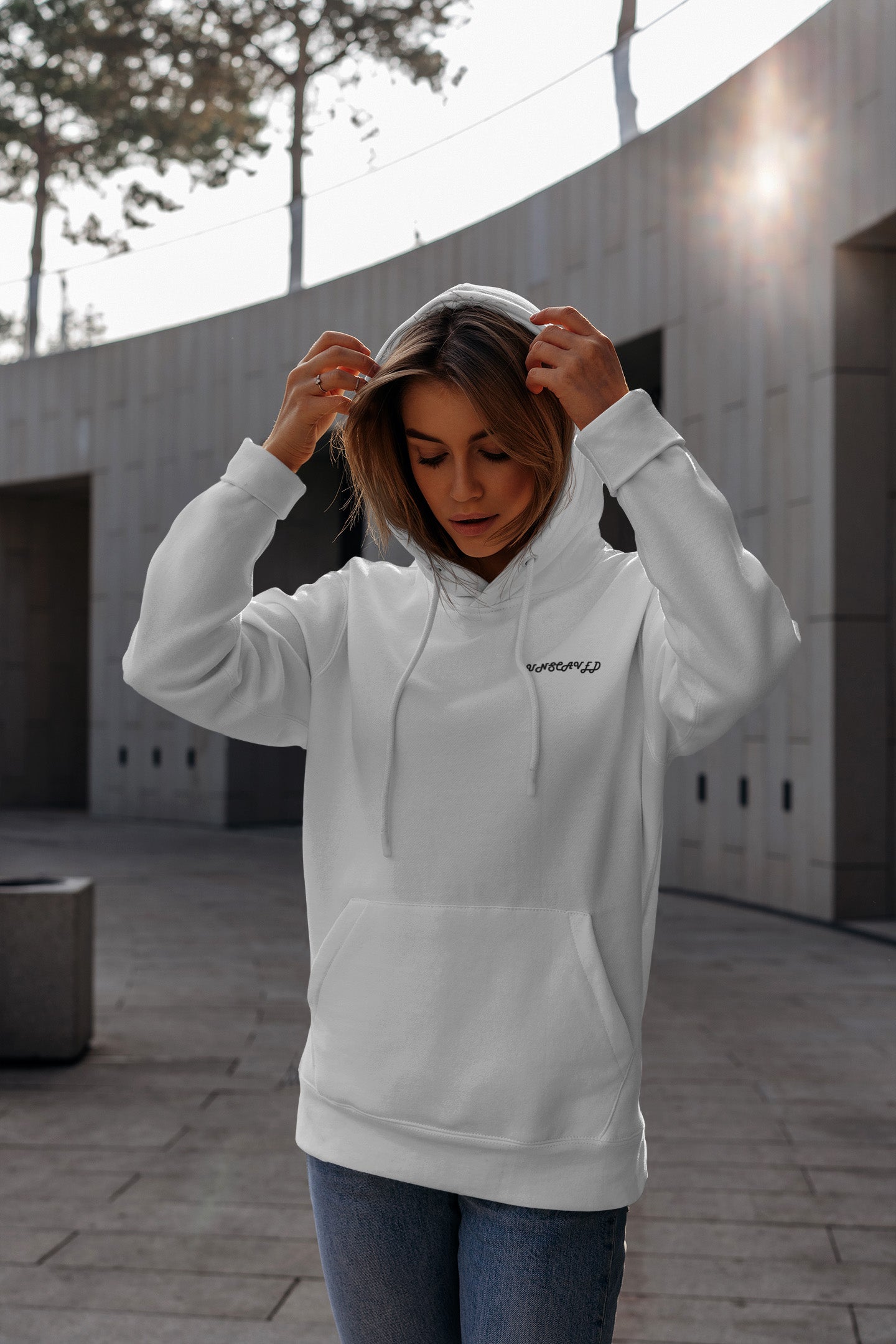 USW100 - FEEL GOOD HOODIE